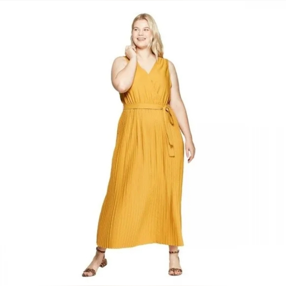 Ava & Viv Pleated Skirt V-Neckline Mustard Yellow Sleeveless Plus Size Dress -1X